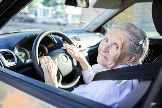 Signs When It’s Time for Seniors to Stop Driving in Barrie, ON